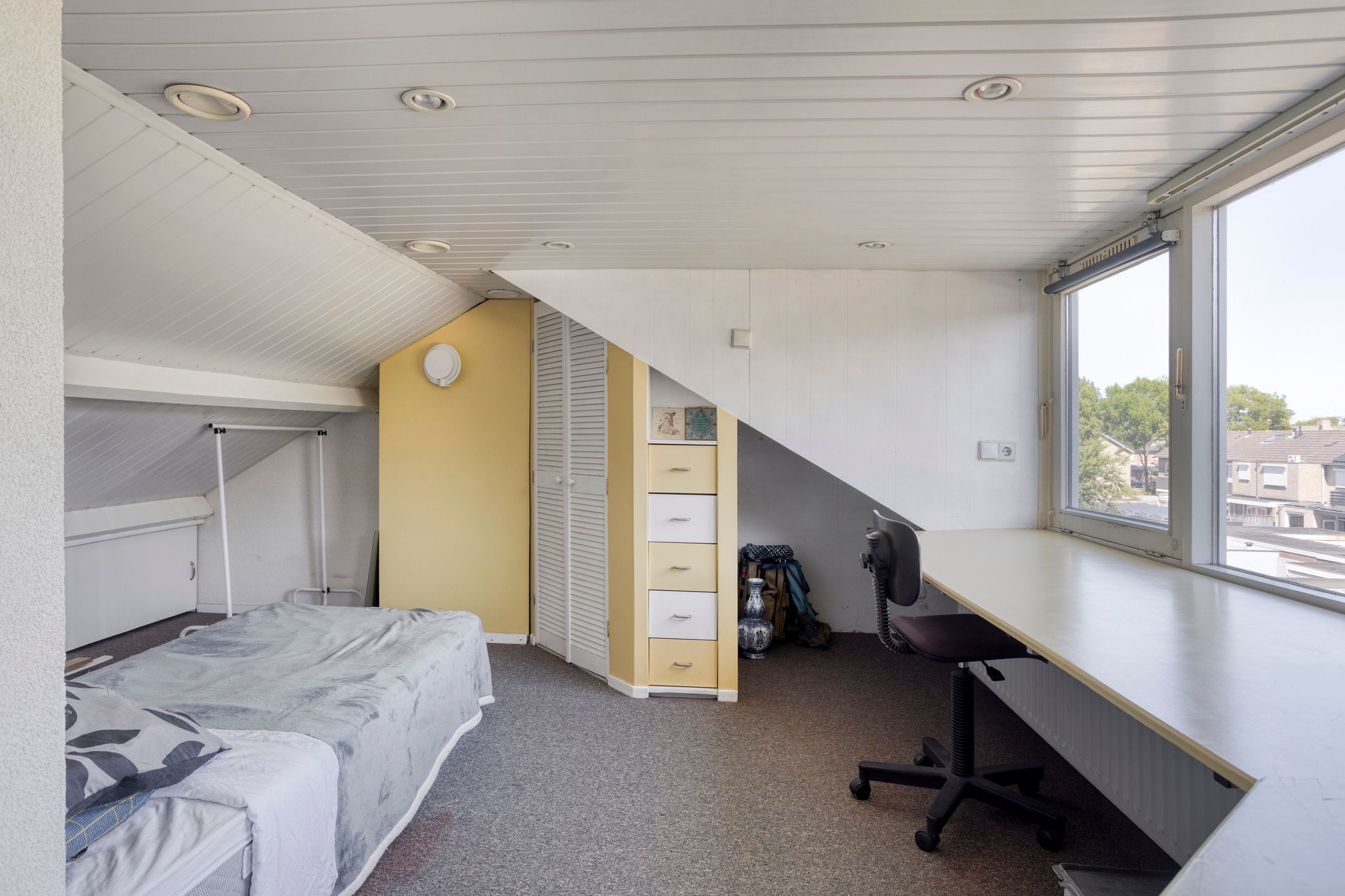 Foto 18 van Abraham Bloemaertstraat 17