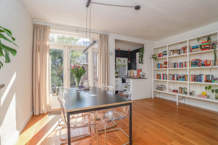 Foto 12 van Barkasstraat 2