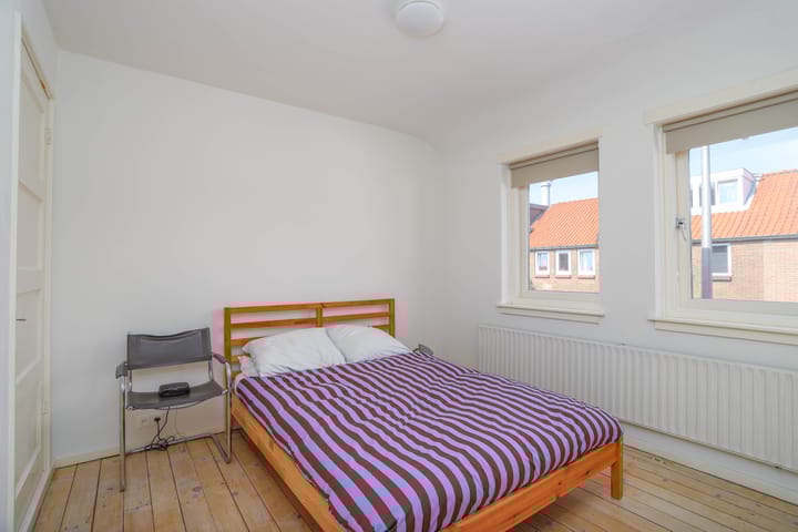 Foto 22 van Barkasstraat 2