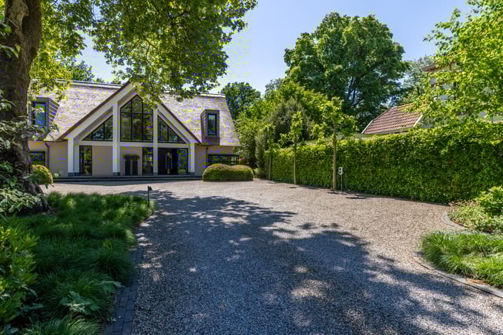 Foto 8 van Ruurloseweg 57