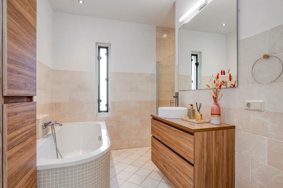 Photo 23 of Grasvogel 33