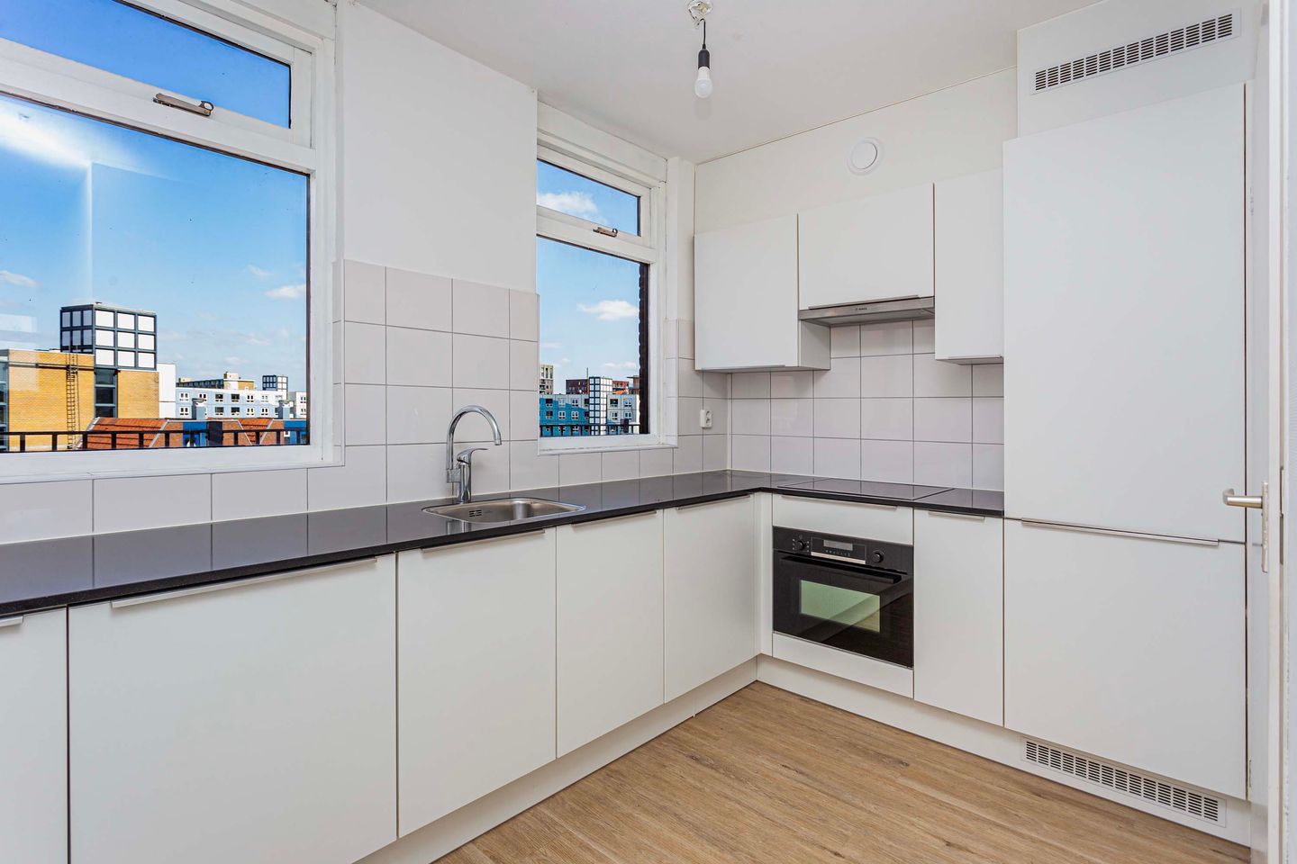 Foto 10 van Weverstedehof 33