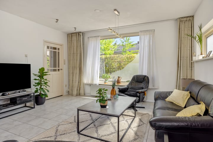 Foto 11 van Pastoor van den Boomstraat 12