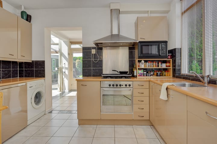 Foto 17 van Pastoor van den Boomstraat 12