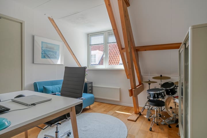 Foto 33 van Vriesestraat 16-A