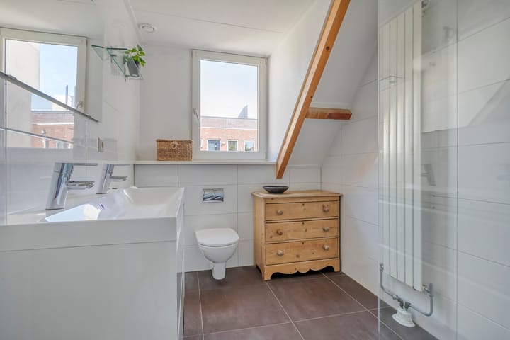 Foto 35 van Vriesestraat 16-A