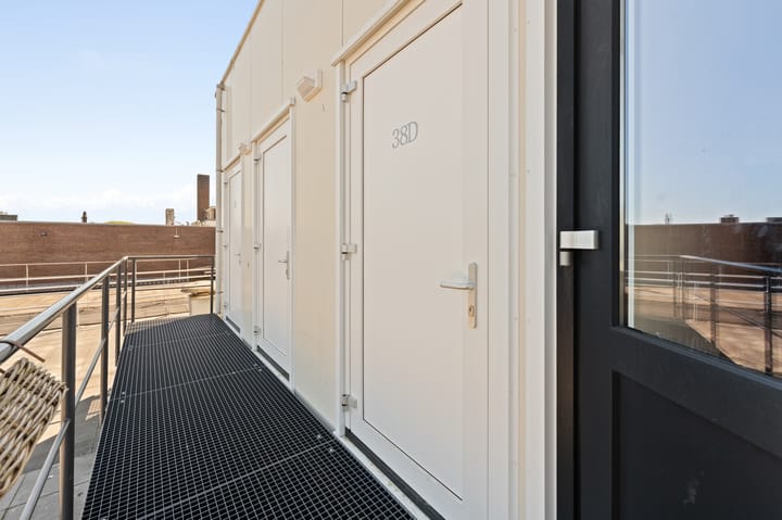 Foto 32 van Achterom 38-D