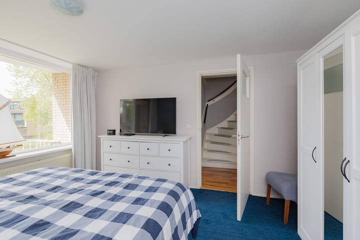 Foto 20 van Goeverneurplantsoen 12