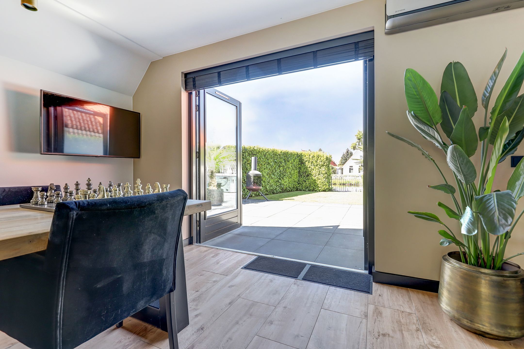 Photo 15 of Meerkoet 32