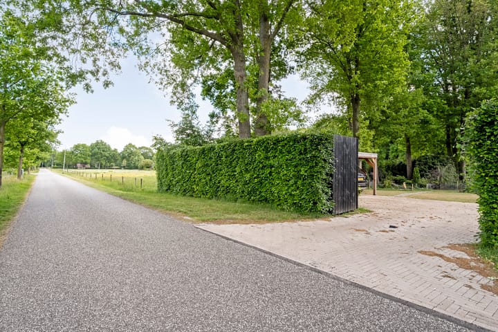 Photo 45 of De Breistroeken 33