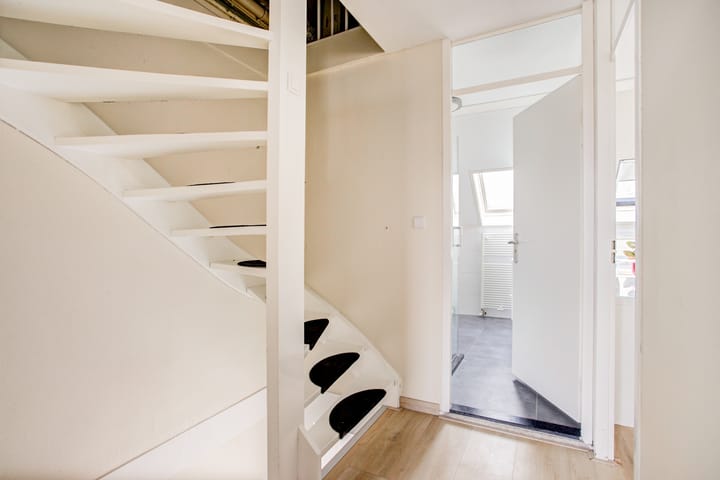 Foto 18 van Vogelweg 131