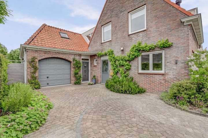 Foto 3 van Middenweg 551