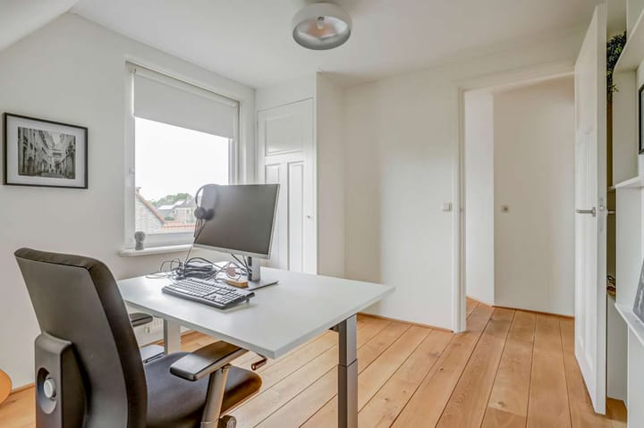 Foto 19 van Middenweg 551