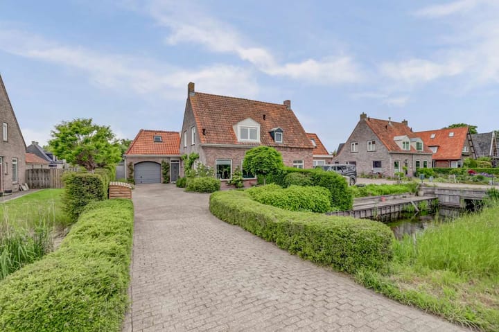 Foto 39 van Middenweg 551