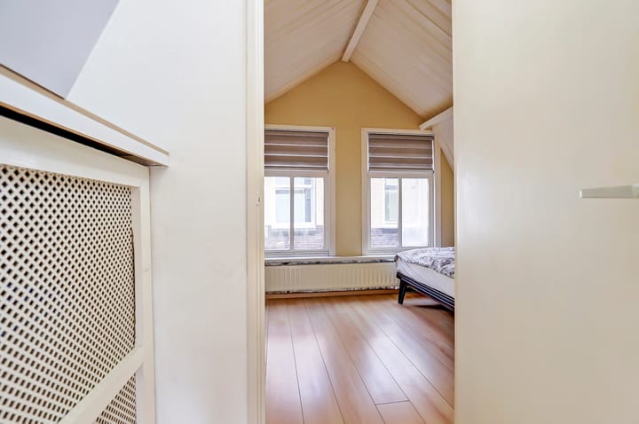 Photo 16 of Lange Willemsteeg 9