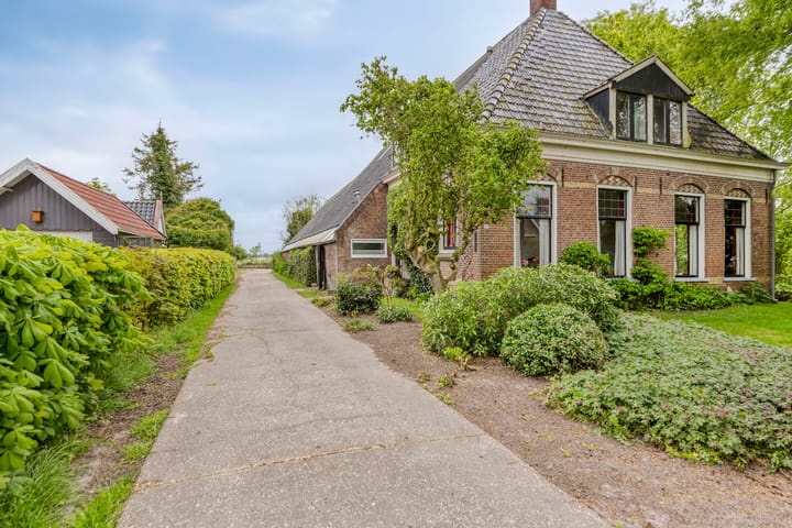 Photo 3 of Hoofdweg 35