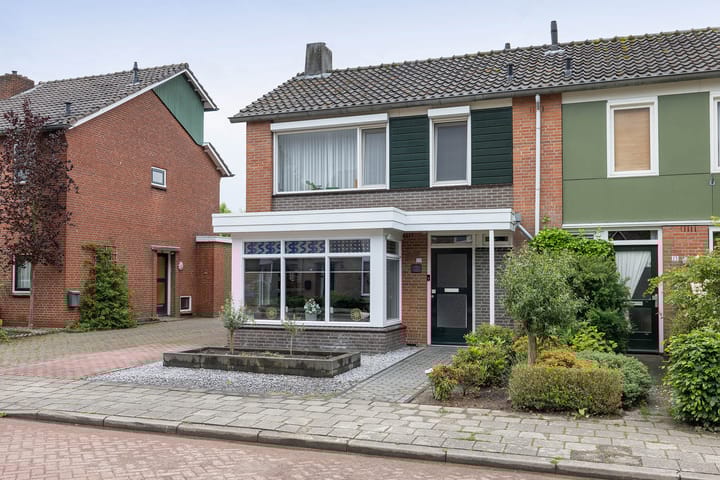 Foto 5 van Merelstraat 23