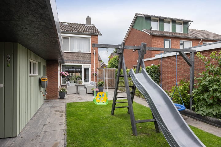 Foto 20 van Merelstraat 23