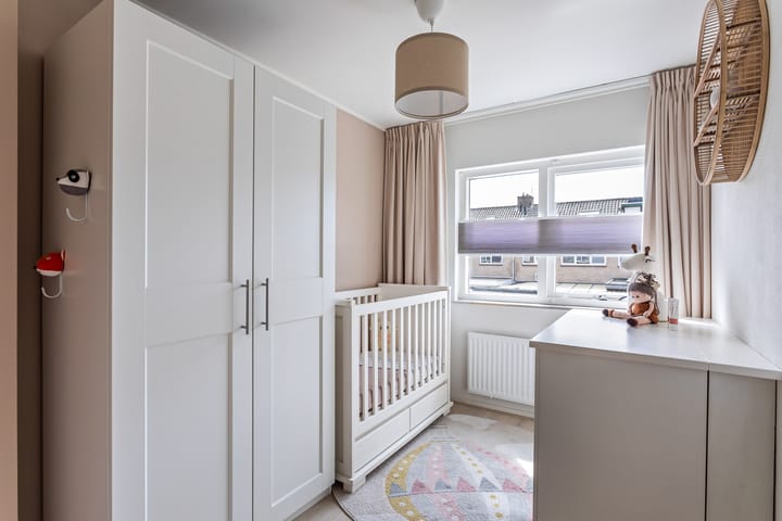 Photo 15 of van der Veenstraat 18