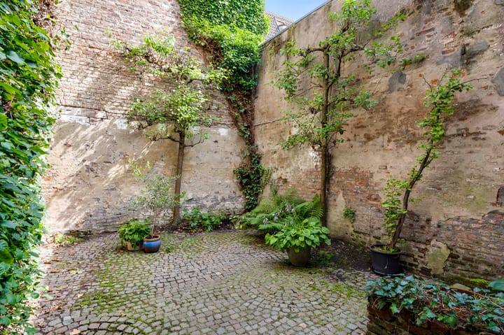 Photo 10 of Hoogbrugstraat 56