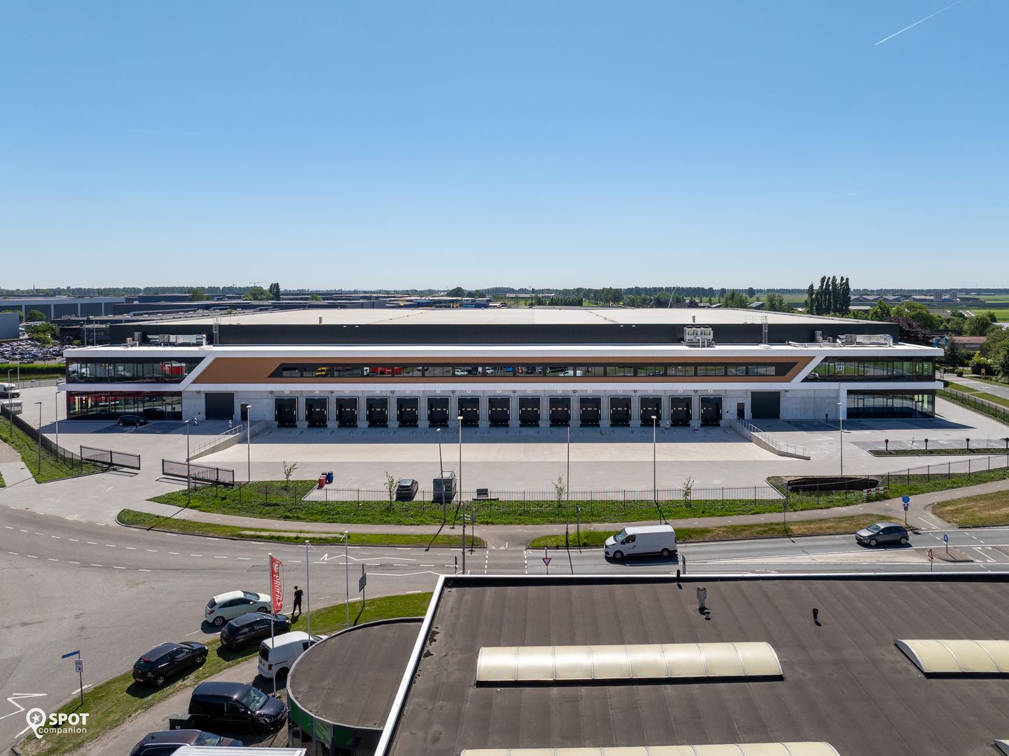 View photo 3 of Transportweg 1