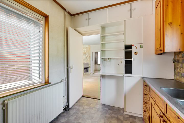 Photo 10 of Johan van Reesstraat 1