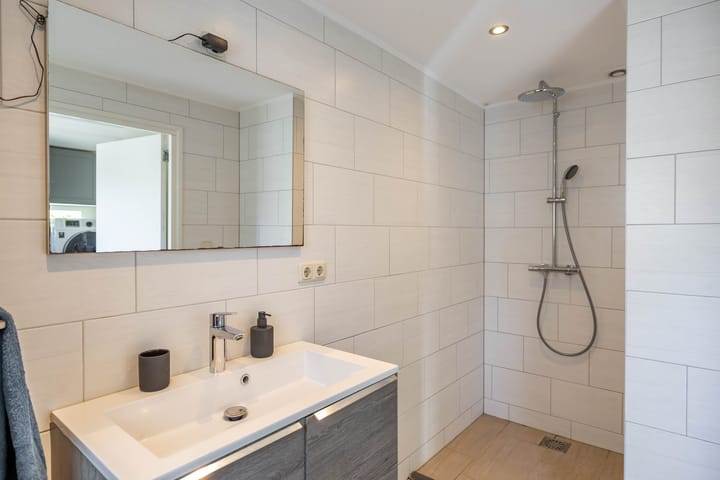 Foto 24 van Schoolweg 11