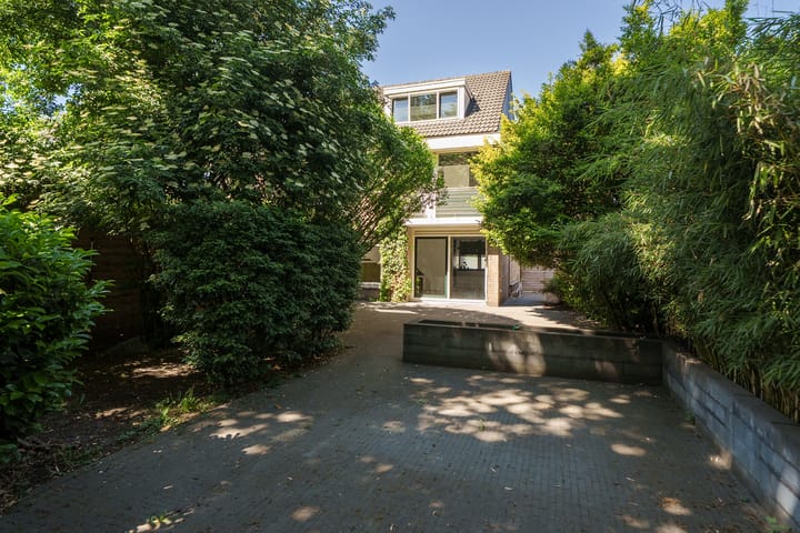 Foto 36 van Platostraat 244