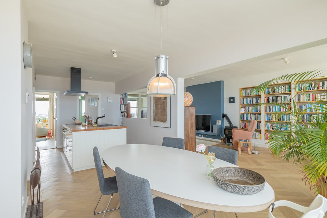 Foto 1 van Burgemeester van Fenemaplein 16-F14