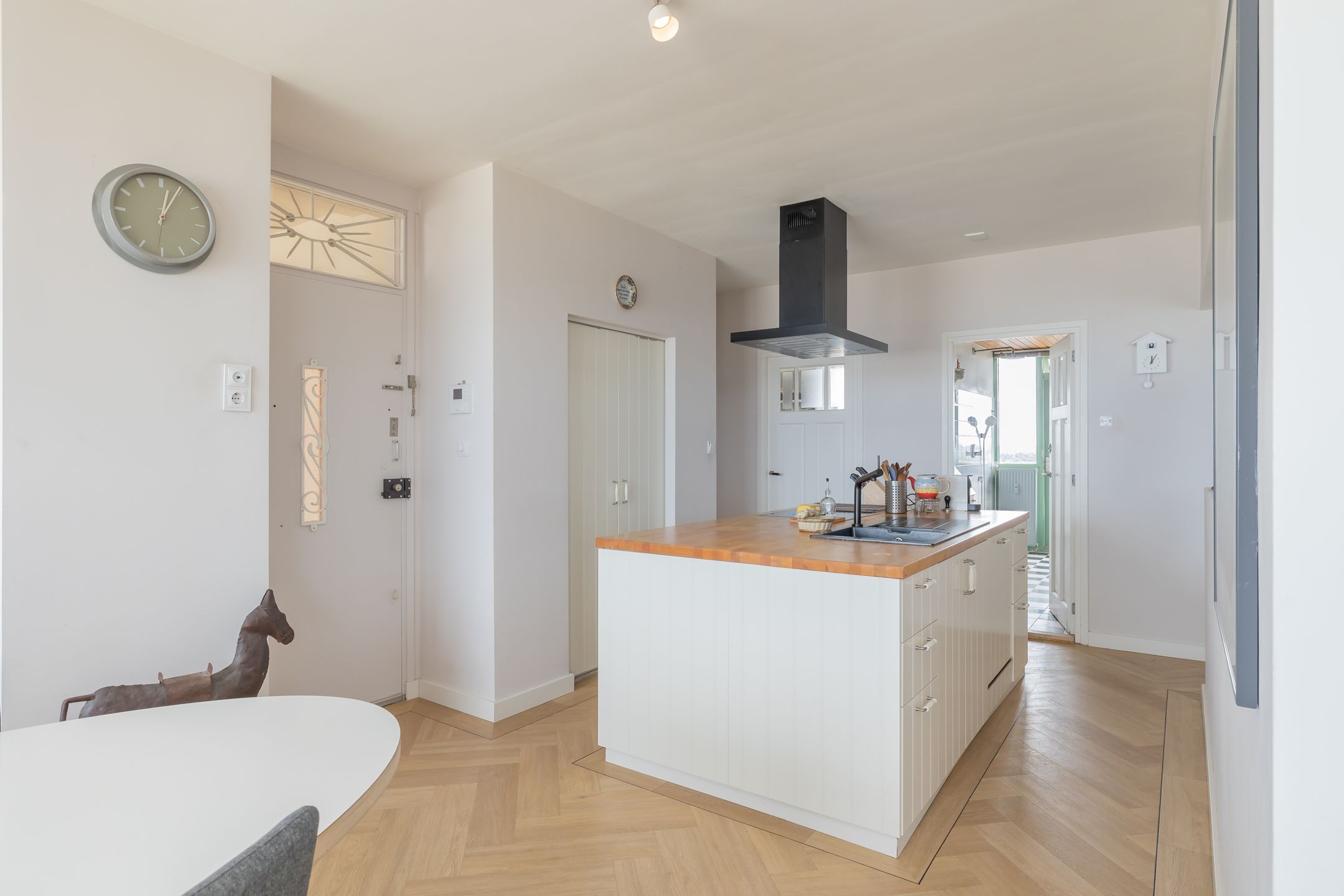 Foto 9 van Burgemeester van Fenemaplein 16-F14