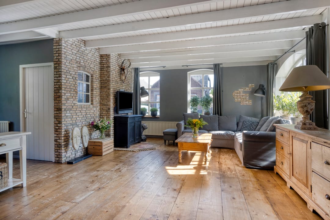 Photo 2 of Sint Josephstraat 9