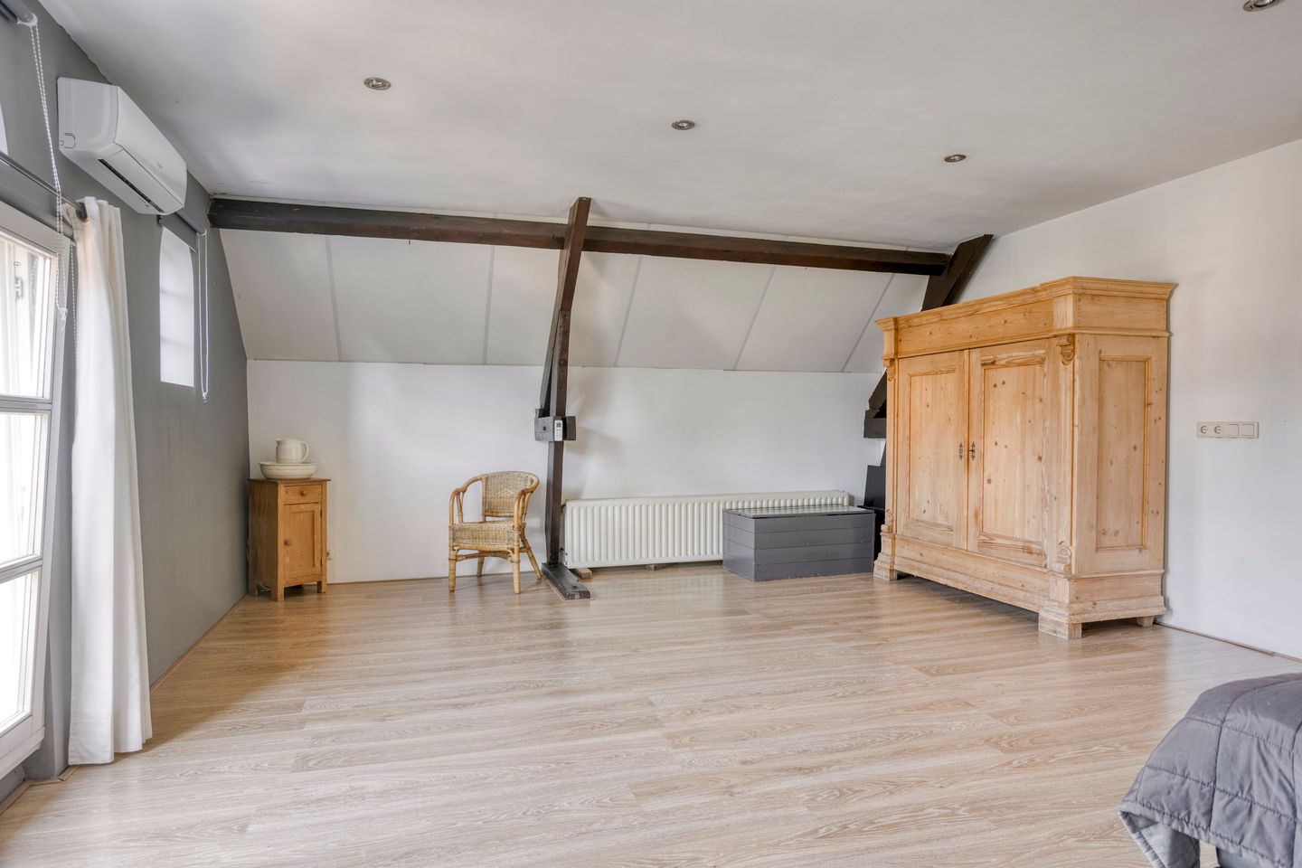 Photo 29 of Sint Josephstraat 9