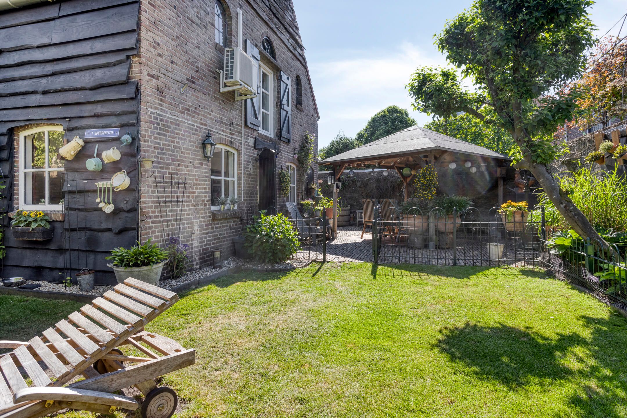 Photo 48 of Sint Josephstraat 9