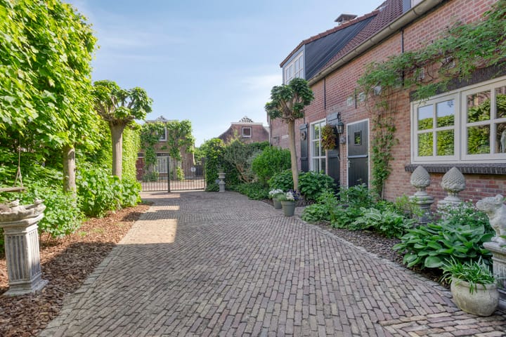 Foto 51 van Sint Josephstraat 9