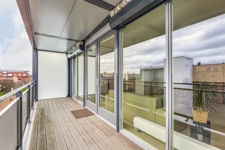 Foto 2 van Catharina-Amaliahof 53