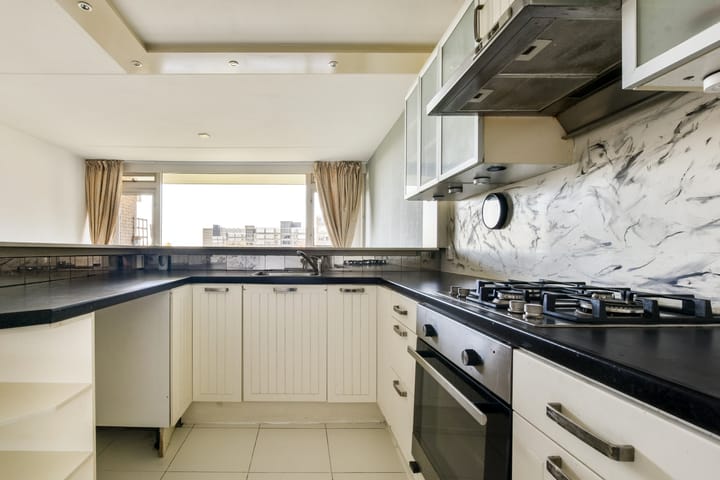 Foto 13 van Martin Luther Kinglaan 496