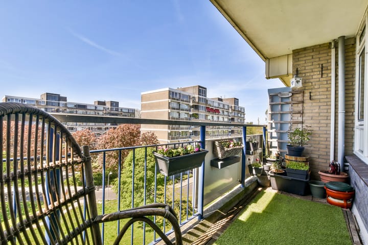 Foto 14 van Martin Luther Kinglaan 496