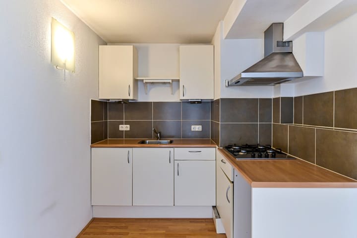 Photo 13 of Monseigneur Boermansstraat 34-A