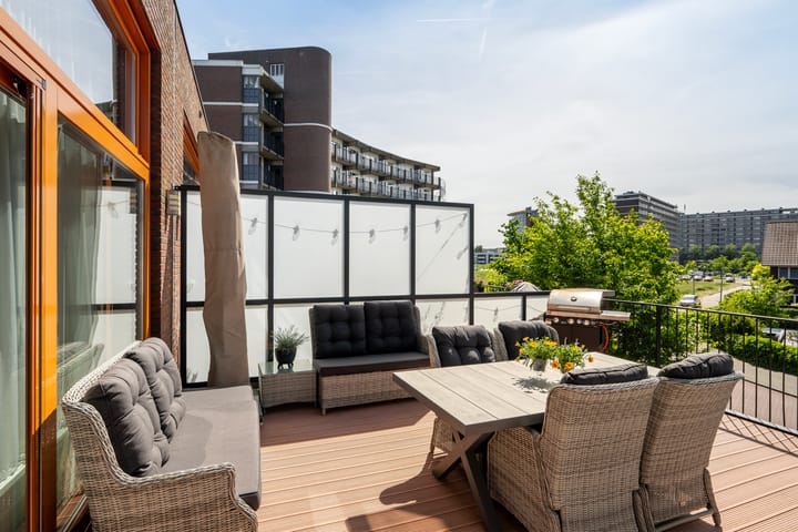 Foto 5 van Burgemeester Van Haarenlaan 1518