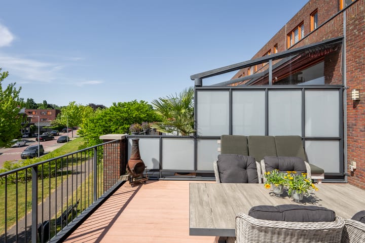 Foto 6 van Burgemeester Van Haarenlaan 1518