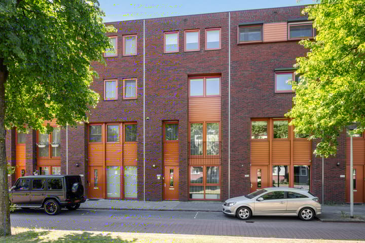 Foto 45 van Burgemeester Van Haarenlaan 1518