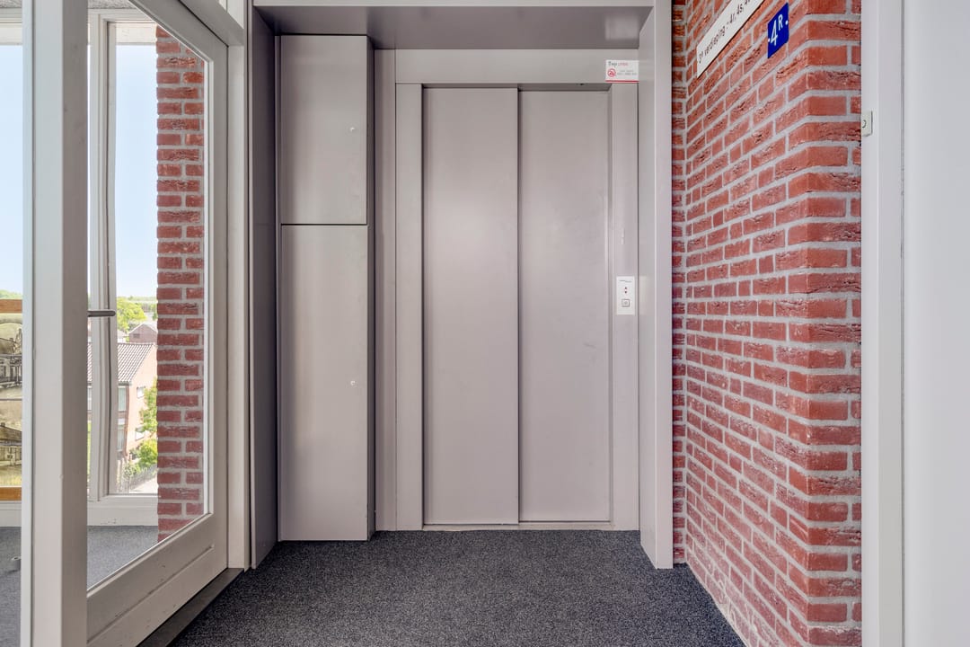 Foto 22 van Schoolstraat 4-T