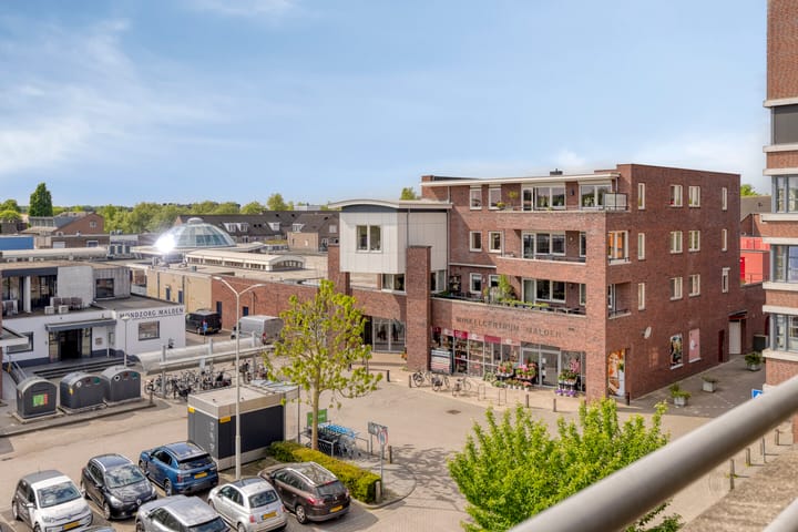 Foto 23 van Schoolstraat 4-T