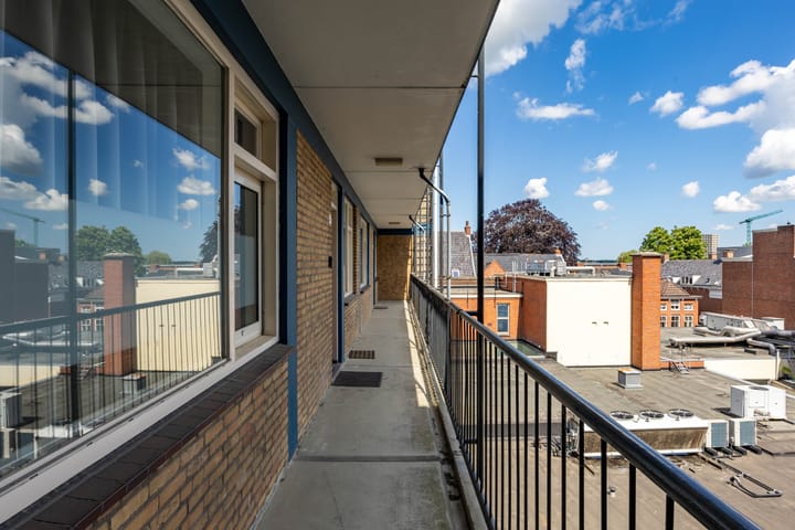 Foto 11 van Kwinkenplein 41