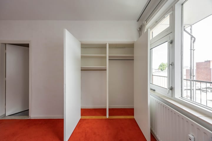 Foto 42 van Kwinkenplein 41