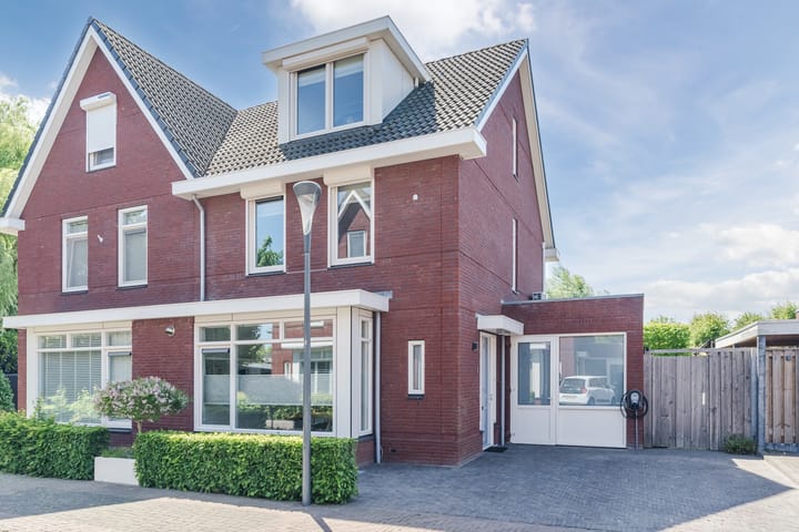 Foto 1 van Molenwiek 6