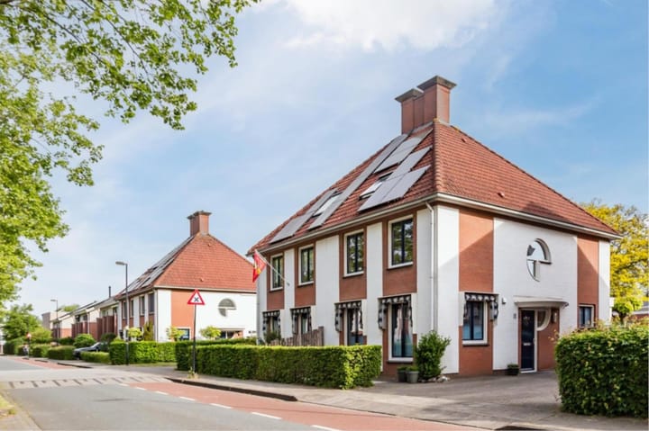 Albertus van Leusenweg 19