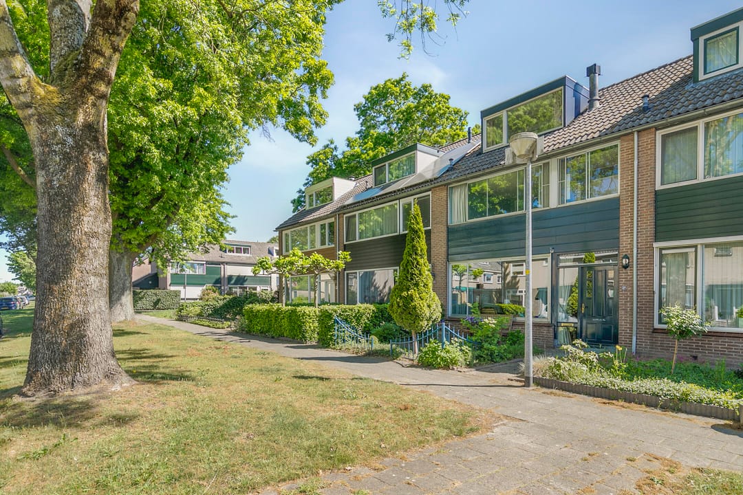 Foto 2 van Julianalaan 47