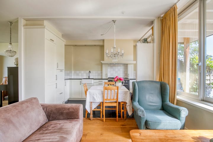 Foto 13 van Julianalaan 47