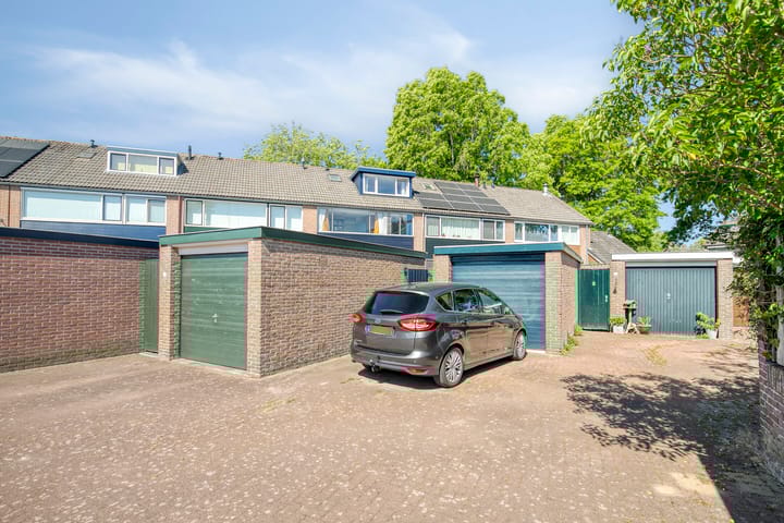 Foto 34 van Julianalaan 47